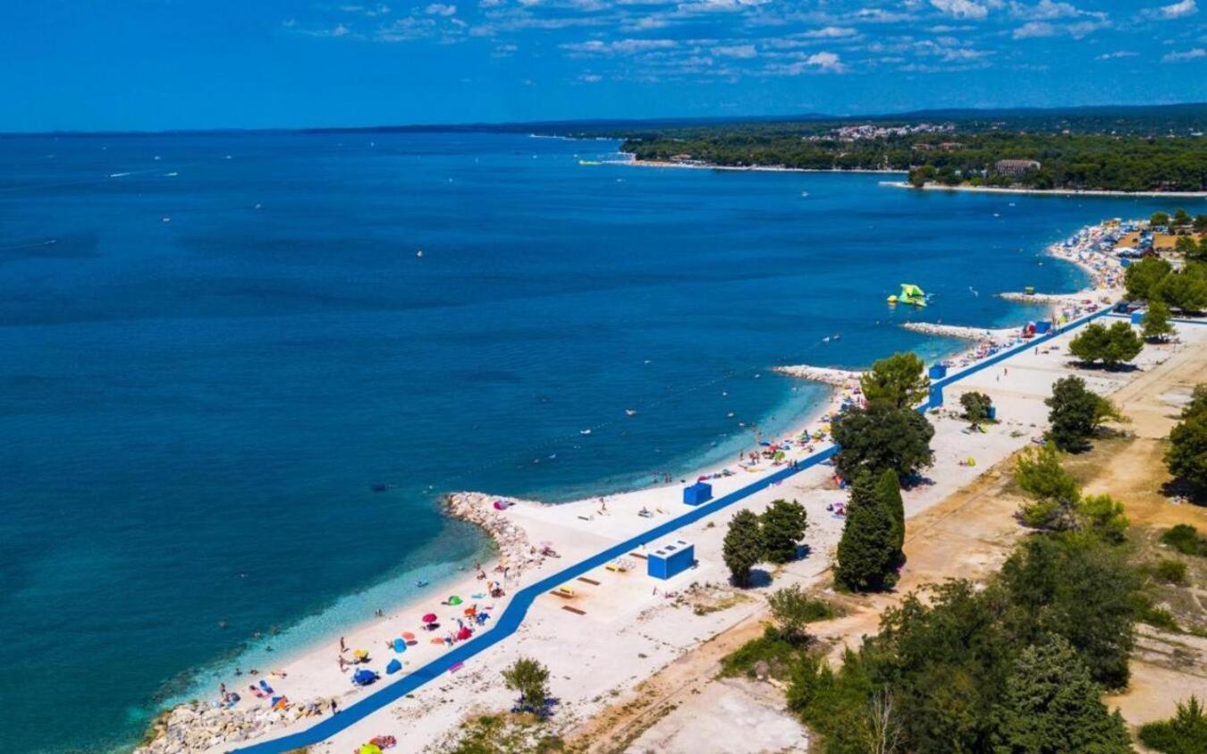 Caramel Comforts In Stinjan Only 800 Meters From The Beach Pula Exterior foto